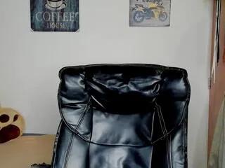 derek_castle on Flirt4Free 