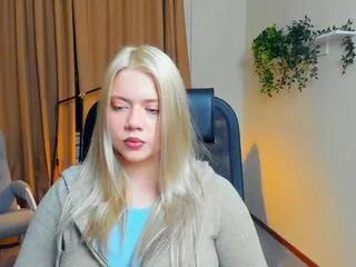 domonique_maynor on Flirt4Free