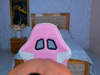 Offline donald_loyal on Flirt4Free