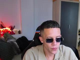 Private duncan_collins on Flirt4Free