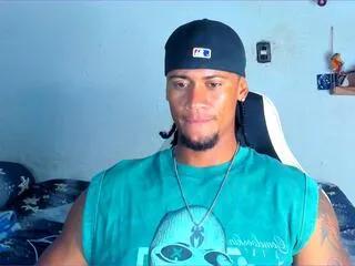 Offline dylan_jake on Flirt4Free