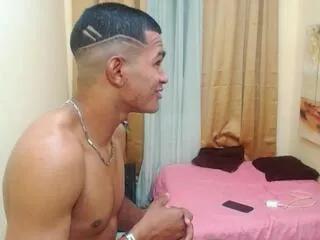 Offline elias_elix on Flirt4Free
