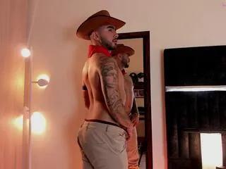 Offline elvis_houston on Flirt4Free