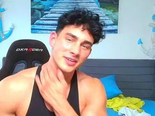 emilio_reynolds on Flirt4Free