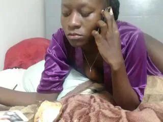 Freechat emily_riley on Flirt4Free