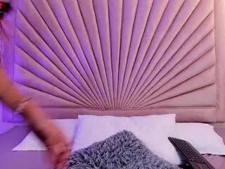 Offline emma_duff on Flirt4Free