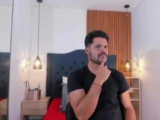 Away hamilton_smiith on Flirt4Free
