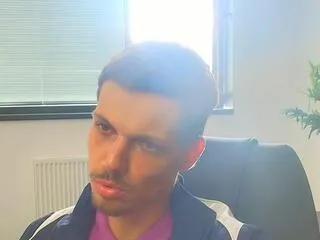 Freechat indy_harrison on Flirt4Free