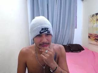 Offline jackson_collins on Flirt4Free