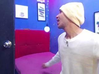 Offline jackson_collins on Flirt4Free