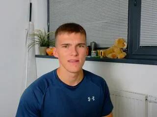 Freechat joel_lopez on Flirt4Free