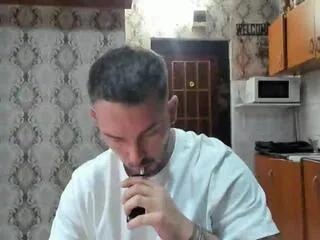 Offline jon_x on Flirt4Free