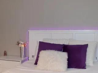 Freechat kay_devon on Flirt4Free