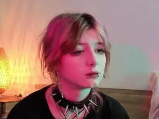 keeley_fairbrother on Flirt4Free 