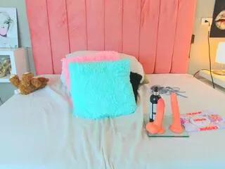 lana_larsen on Flirt4Free 