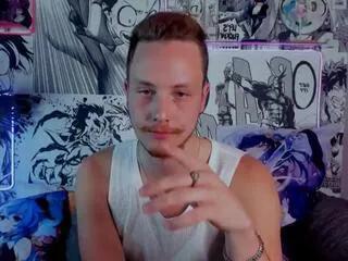 Offline leo_mooree on Flirt4Free