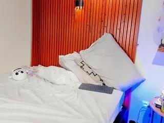 Offline leonardo_jones on Flirt4Free