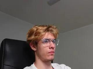 logan_fraser on Flirt4Free