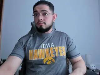 Offline luigi_white on Flirt4Free