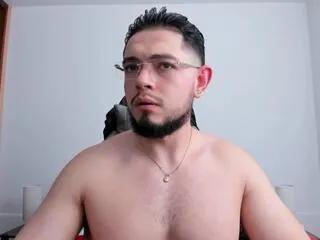 Offline luigi_white on Flirt4Free