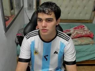 Offline luis_cardona on Flirt4Free