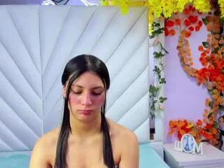 Offline luna_benett on Flirt4Free