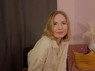 magda_murchinson on Flirt4Free