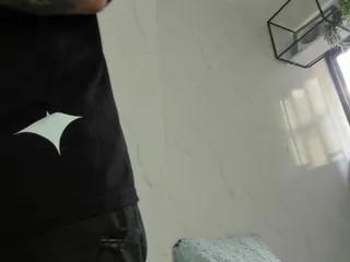 Offline maky_parker on Flirt4Free