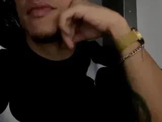 Offline maky_parker on Flirt4Free