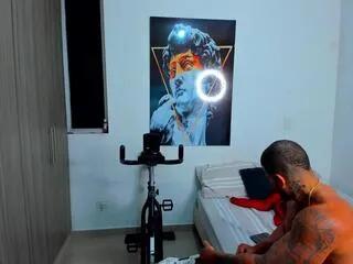 Offline mario_teran on Flirt4Free