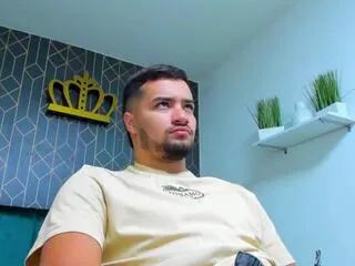 mathews_colton on Flirt4Free