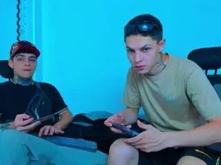 maxx_williamm_john_sally on Flirt4Free 