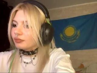 millicent_losiewski on Flirt4Free 