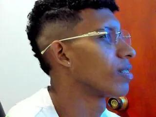 Offline niico_santana on Flirt4Free