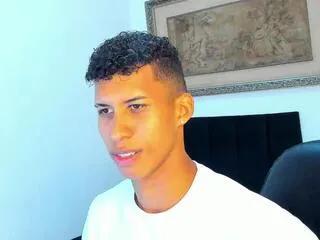 Offline niico_santana on Flirt4Free