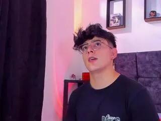 Offline nolan_cruz on Flirt4Free