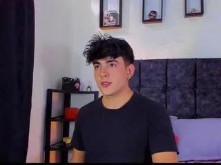Offline nolan_cruz on Flirt4Free
