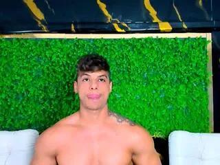 owen_wolfe on Flirt4Free