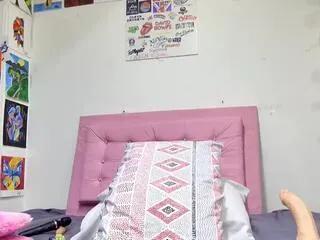 penelope_cooper on Flirt4Free 