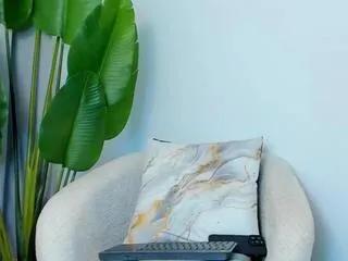 Offline pola_leone on Flirt4Free