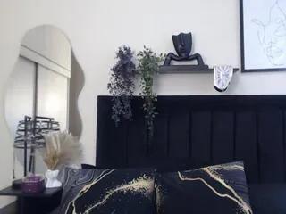 Offline pola_leone on Flirt4Free
