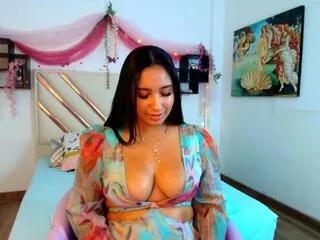 Freechat reachel_campell on Flirt4Free