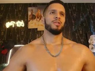 Offline rioga_master on Flirt4Free