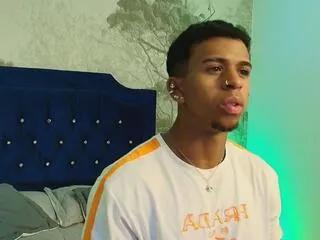 Offline romeo_kiing on Flirt4Free