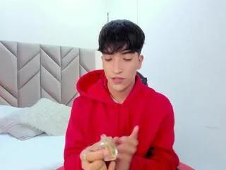 Offline sean_collinss on Flirt4Free