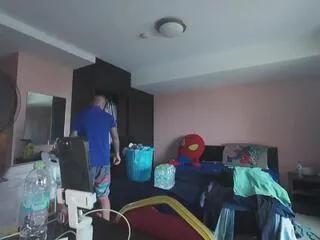Freechat slivester_stallion on Flirt4Free