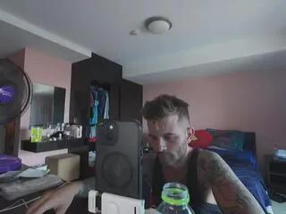 Freechat slivester_stallion on Flirt4Free