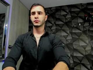 Offline tayler_duster on Flirt4Free