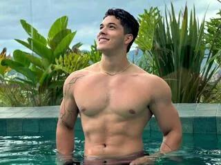 Offline travis_joplin on Flirt4Free