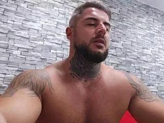 tudfwlch_y on Flirt4Free